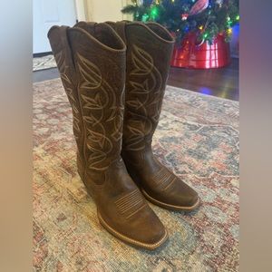 Ariat Sheridan Boots 7B